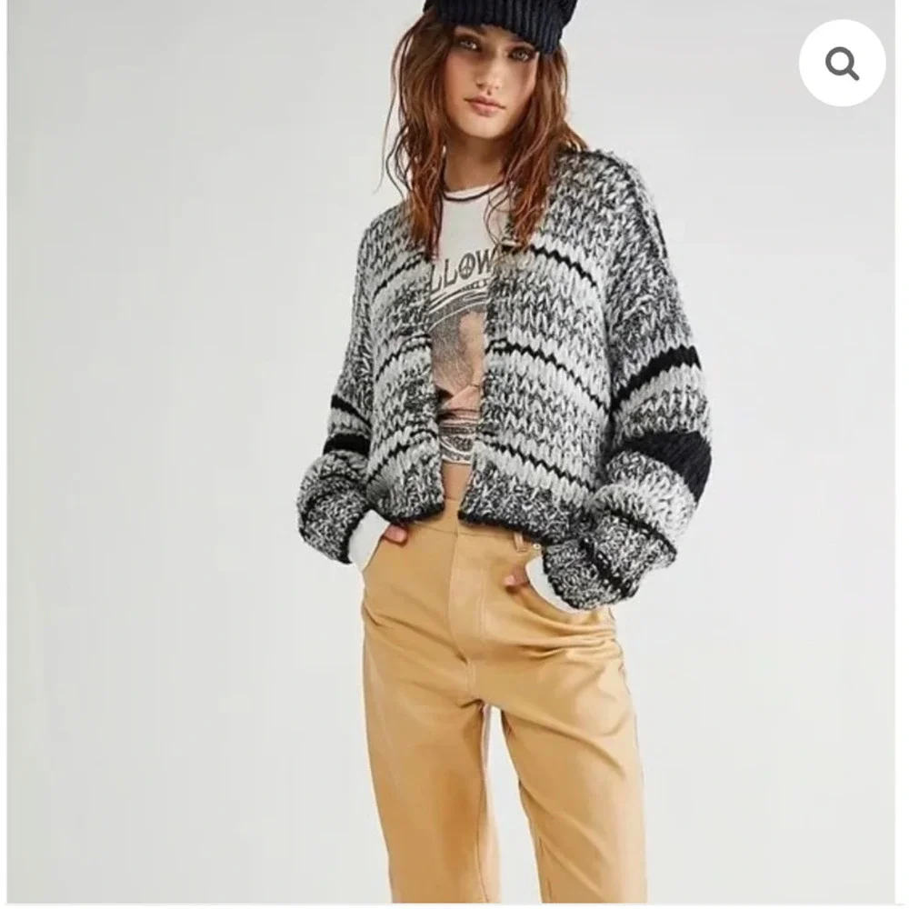 Free People Wanderer Cardigan XS Black White Chunky Knit Wool Sweater Oversized - Picture 2 of 10